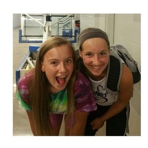 Meet your Posher, Madelyn